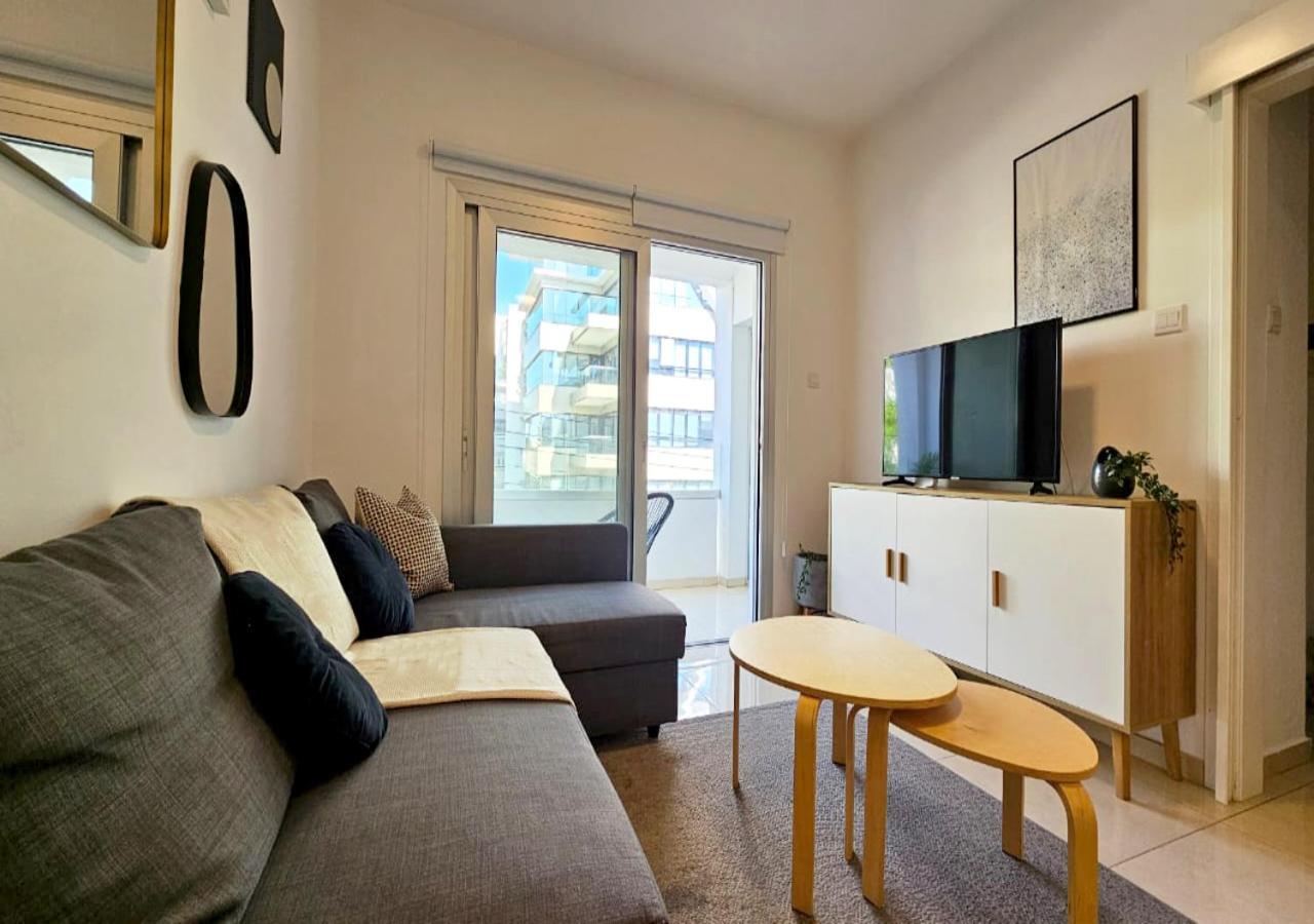 Phaedrus Living: City Centre Luxury Flat Esperidon 201 Nicosia Exterior foto